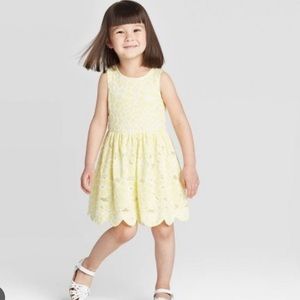Cat & Jack yellow floral lace dress 2T